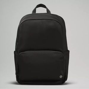 lululemon everywhere backpack in black